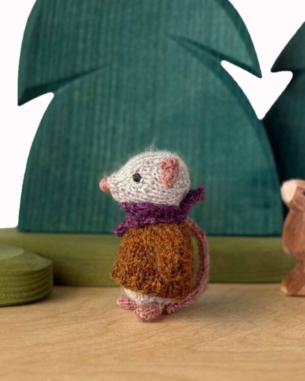 Muisje Olaf zijkant Muisje Olaf zijkant